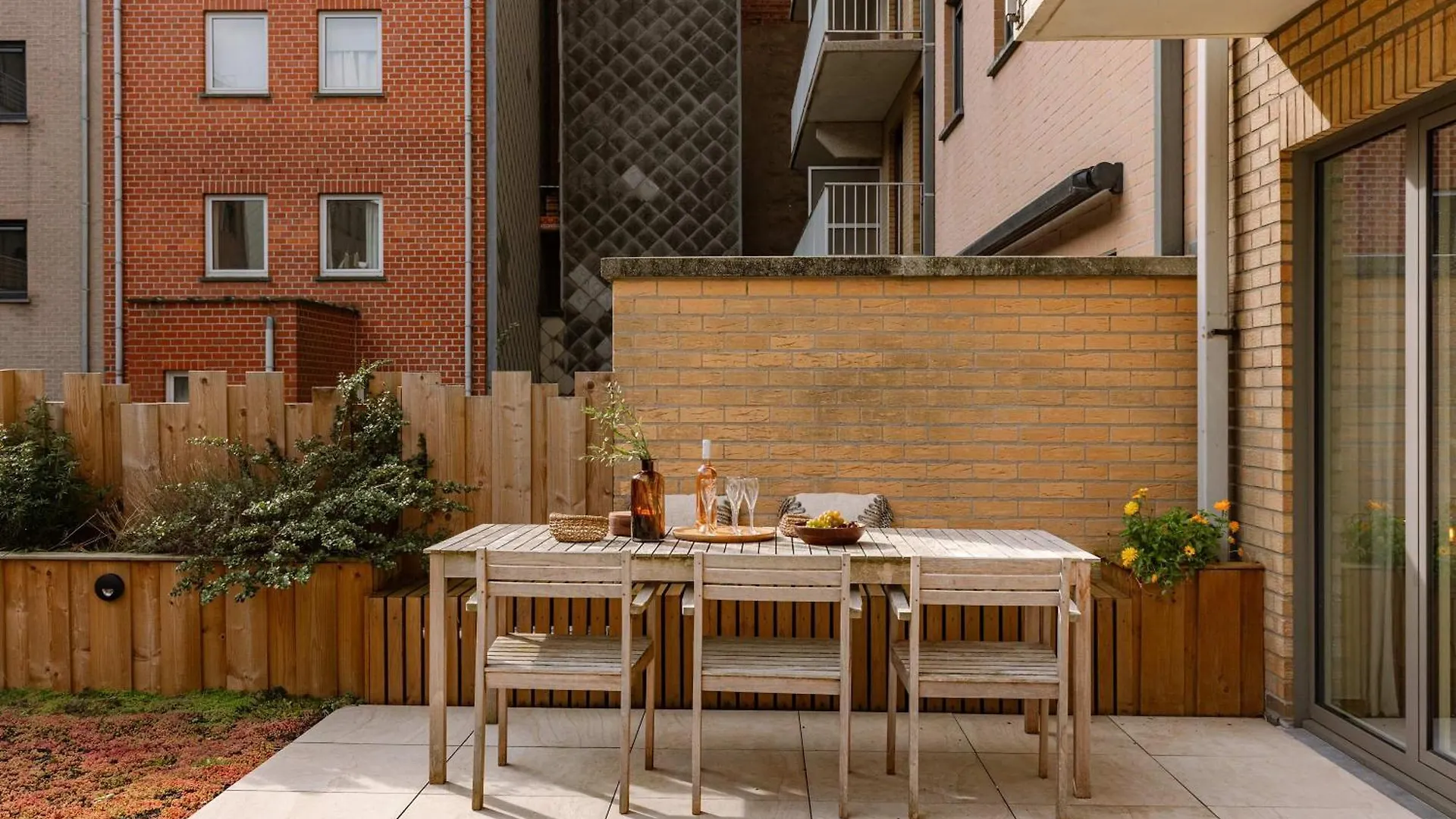 Huswell - Seaview Apartment With Spacious Terrace In Zeebrugge  Bruges