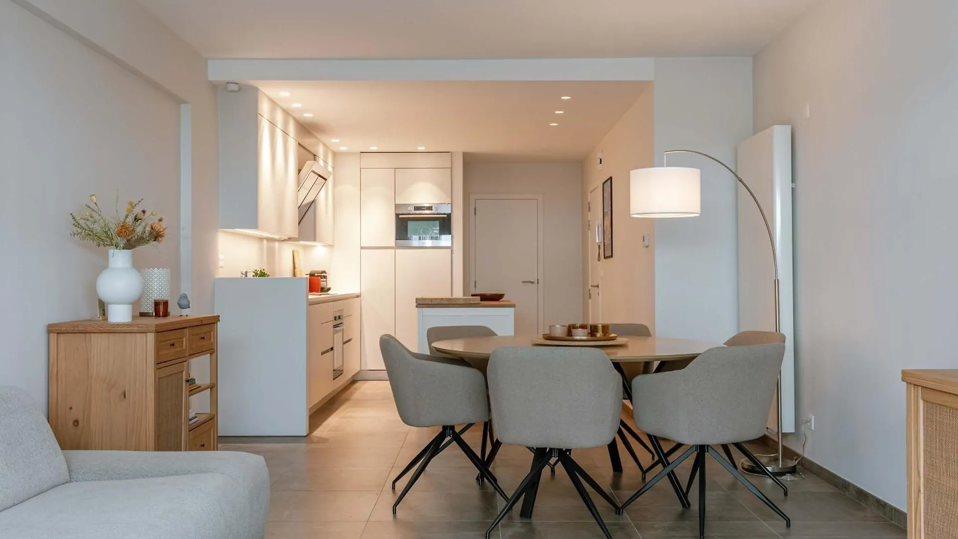Huswell - Seaview Apartment With Spacious Terrace In Zeebrugge 0*, Bruges Belgium