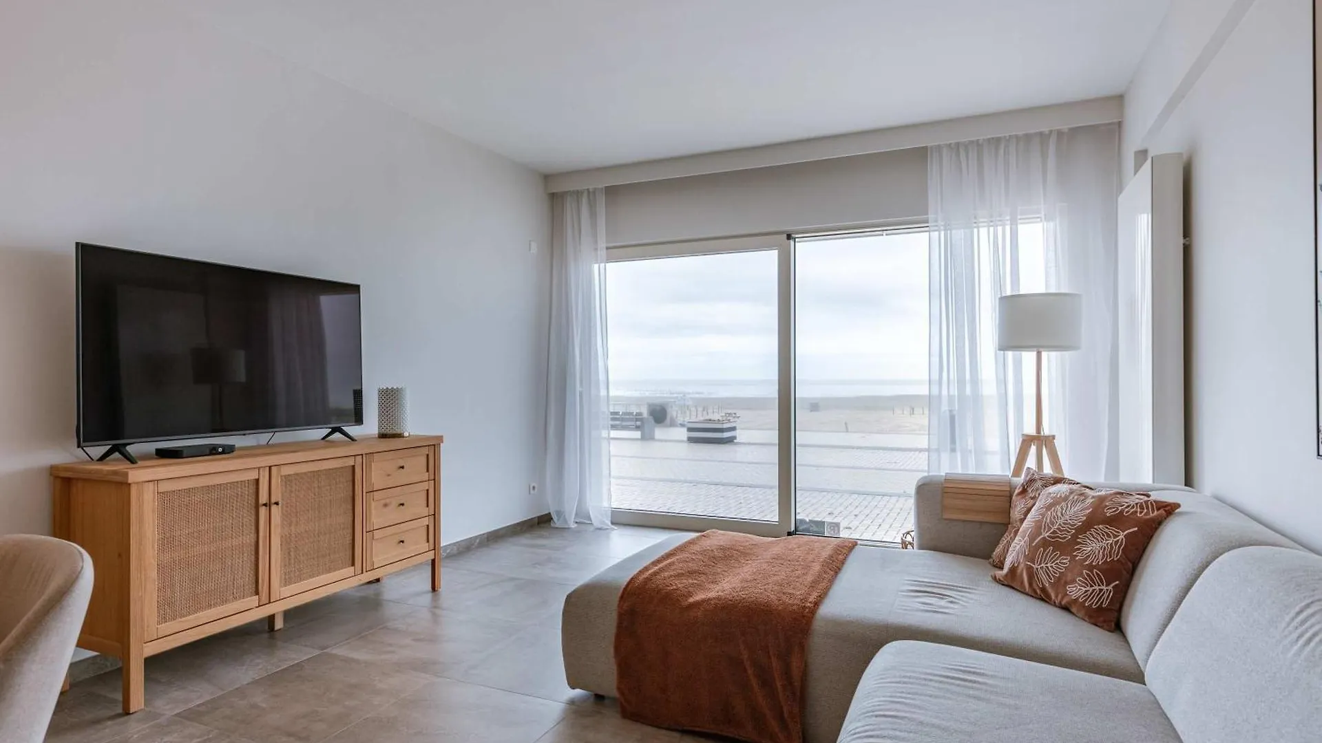 Huswell - Seaview Apartment With Spacious Terrace In Zeebrugge 0*, Bruges Belgium